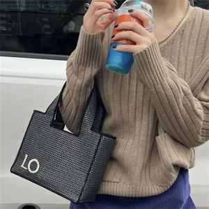 Women Tote Bag Designer Straw Bag Summer Basket Bag Luxury Letter Handbags Fashion 2 Sizes Shopping Bag Embroidery Woven Bag Brand Purses