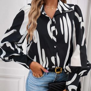 Kvinnors blusar Autumn All Match Shirts For Women Korean Fashion Button Up Overdized Woman 2024 Estetisk Loose Blouse Kvinnliga toppar