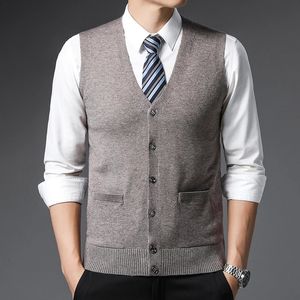 2023 outono e inverno masculino cardigan colete sem pelúcia moda casual camisola de malha quente vneck camisola colete 240312