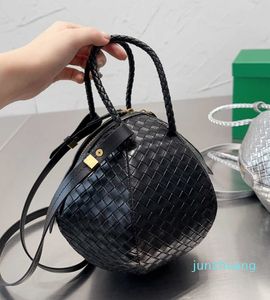 Designer -bag tkane worki na piłkę kobiety luksurowe torebki królicza torba do uszu Maya duża krowiwata