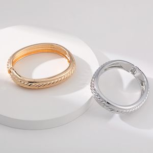 Simple ins alloy bracelet popular in the Middle East Classic thread design convex design daily fashion bracelet