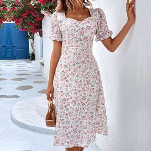 夏の製品カジュアルドレス女性服甘いスリムフィットエレガントなフリルスリーブプリントドレス