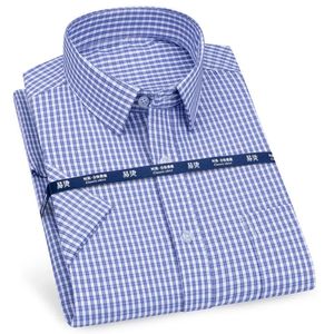 Mens Shortsleeved Shirt Business Casual Classic Plaid Striped Plaid Erkek Sosyal Elbise Gömlek Mor Mavi Moda CH 240312