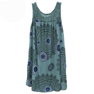 여성 레이스 스티칭 프린트 민소매 대형 스윙 드레스 색상 크기