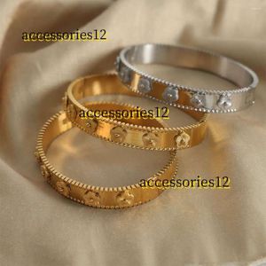 Bangle Bracelet Jewelry 2024 Open Fashion Designer Bracelet Inspiration Jewelry Flower Shaped Bracelet For Women High Quality