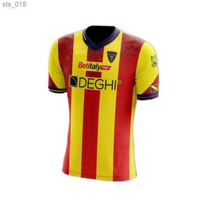 Tifosi Top US Maglia da calcio US Lecce casa terza 2024 Strefezza Federico Wladimiro Falcone Marin Pongracic Remi Oudin maglia da calcio per bambiniH240313