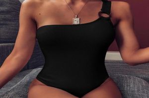 Siyah One Piece 2020 Yeni Varış Yastıklı Yüzük Seksi Mayo Kadın Bir Omuz Mayo Kadın Monokini5362182