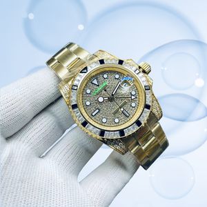 Мужские дизайнерские часы Золотые часы с коробкой Керамическое кольцо 40 мм Автоматический механизм 2813 Браслет из нержавеющей стали Водонепроницаемый светящийся циферблат
