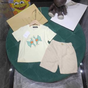 Klasyki dresy dla niemowląt zepsute cukierki Drukuj Dzieciowy zestaw rozmiar 100-150 cm T-shirt garnitury chłopców T-koszulka i szorty 24MAR
