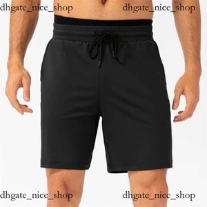 Luluemon Yoga Mens Lululu Shorts Outfit Men Fifth Calças Correndo Esporte Respirável Treinador Calças Curtas Sportswear Ginásio Exercício Adulto Fitness Wear Secagem Rápida 472