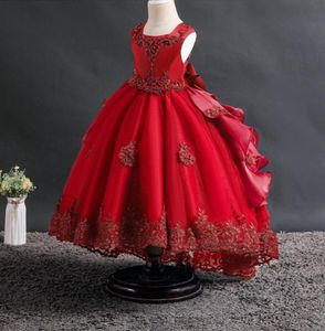 Girl039s Kleider Yoliyolei Elegantes Schwanz-Mädchen-Partykleid Schwalbenschwanz-langes Blumenmädchen-Festzug-Kleidung, handgemachte Retro-Stickerei6251724