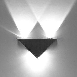 AC85-265V Wall Mounted Aluminum Modern Wall Sconce Triangle Designed 3w Cool White LED Light Decoration Home Lighting wx1561305x