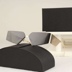 Okulary przeciwsłoneczne dla kobiety projektantki 23 okulary przeciwsłoneczne PS NOWOŚĆ bezkręgowego metalowego mody street punka z pudełkiem