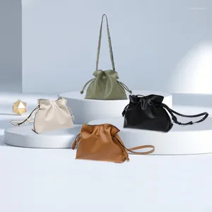 Waist Bags Luxury Drawstring Bag Pleated Shoulder Slung Bucket Leather Handbag Fashion Simple