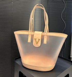 Nya designerväskor Transparent Jelly Tote Women Handväskor PUSS EN AUDLIG MESSENGER stor shoppingväska 28*26 cm