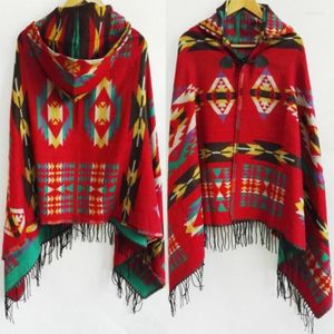 Halsdukar etnisk multifunktion bohemisk sjal halsduk stamme frans hoodies randiga cardigans filtar Cape Poncho med Tasselscarsves 255L