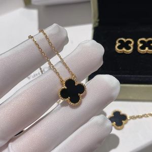 luxury clover earrings necklace designer jewelry sets for women 18k gold four leaves link chain bangle necklaces earring earings ear rings green white pearl