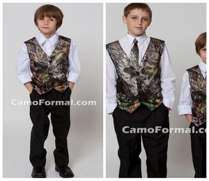 2018 top camo boy039s coletes formais com gravatas camuflagem noivo menino colete barato cetim personalizado coletes de casamento formal camouf2920157