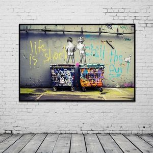 Banksy Graffiti Art Abstract Canvas Målningsaffischer och skriver ut livet är kort kyla ankan ut väggen canvas konst hem 277k