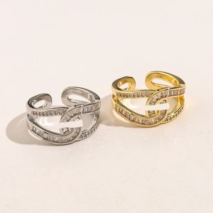 Anel de designer de luxo 18k banhado a ouro para mulheres homens anel carta designer anéis clássico strass anel moda anéis festa de casamento presente jóias