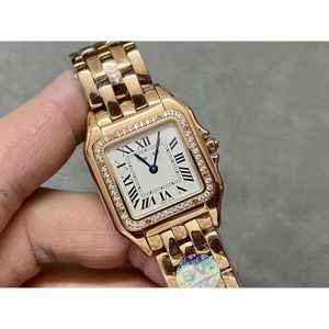 Tasarımcı Pantthere, kutu 5A/3A yüksek kaliteli kuvars hareketli kadınları izle Montre Luxe Tank Reloj 22x30mm/27x37mm Arapça Arapça Dial Gül Altın Pırlanta Çerçevesi UHR 99CK