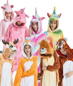 Volpe Renna Panda Leone Tigre Unicorno Pigiama per mamma Papà Bambino Pigiama Costume Cosplay Abiti da notte Pigiama Kigurumi Pigiama Y200702730580