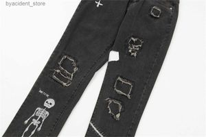 Mäns jeans 23SS Top Craft Mens Jeans Designer Retro Fashion High Street Broken Holes Jeans Oil Paint Splash Ink Pants L240313