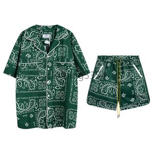 Rhude Designer Mens Shirt Set Rhude Shirt and Short Suit Menショートスリーブ高品質のTシャツRhudeTシャツビーチショーツレザーショーツサマースイムスポーツウェアWearw2fy
