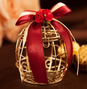 Wedding Favor Boxes Metal Gold Cage Shaped with Red Ribbon Bow Creative Romantic Wedding Favors 2018 New Arrival Dropship8322965