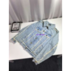 24SS Jaqueta masculina de grife, casaco jeans, jaqueta masculina jacquard, jaqueta masculina, nó de bambu azul de algodão, borlas vintage, calças jeans roxas danificadas, 1318