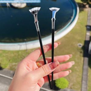 Makeup Brushes Mascara Brushes Lash Brush Folded Angled Eyebrow Facial Brush Makeup Natural Lifted Effects Lower ldd240313