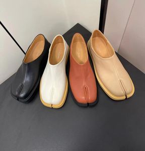 مصمم أحذية Maison MM6 Women Tabi Ballet Shoes Calfskin Margiela Leather Leather Disual Size 35-41