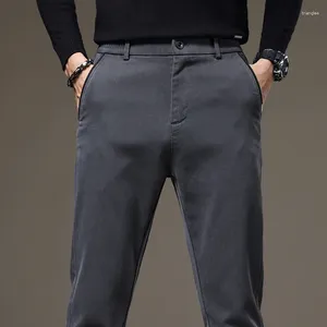 Męskie spodnie klasyczni biznesowi Businal Men 2024 Spring and Autumn w połowie prostej solid solidna pełna długość spodni Daliy Work Clothing