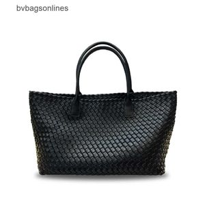 Luxury Bottegs Venets Tote Bag 2024 Spring Summer New Woven Vegetable Basket Cowhide Holder Extra Large Capacity Underarm Handheld with Original 1:1 Logo