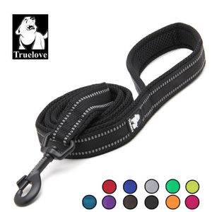 Truelove Guinzaglio per cani in rete morbida imbottita Nylon riflettente Guinzagli per cani da addestramento per passeggiate Stock Guinzaglio per cani da corsa 5 colori 110 cm 1020253b