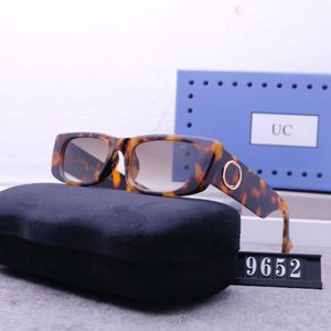 Occhiali da sole di marca occhiali da sole firmati occhiali da sole di lusso di alta qualità per le donne lettera UV400 design occhiali da sole da viaggio confezione regalo 4 modelli molto buoni