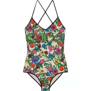 Kobieta projektantka luksusowa dziewczyna Cucci Swimsuit One Piece Swimsuit Swizyt Kombinezuj Kobiety Seksowne stroje kąpielowe Panie Backless Back Back Bathing Suits 031300