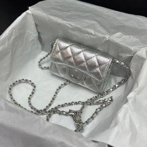 Mini çanta zincir çantası 12cm tasarımcı kadın omuz çantası parlak deri altın gümüş donanım metal toka lüks tote matelasse zincir crossbody çanta kart tutucu çanta