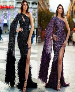 2020 Glitter Mermaid Evening Dresses One Shoulder Sequined Feather Long Sleeves Prom Dress Ruffle Side Split Sweep Train Formal Pa5262793