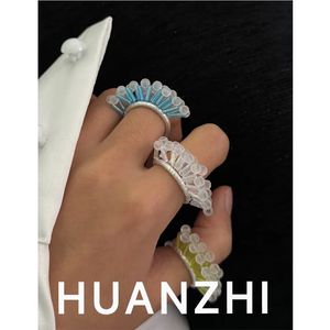 Huanzhi colorido plástico frisado flor anel exclusivo personalizado punk jóias para mulheres y2k baile de formatura exagerada unisex jóias 240311