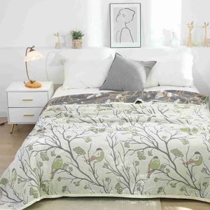 Comforters sets Japanese Leisure blanket and throws 100% Cotton Gauze sofa Towel Single Double soft Blanket Summer Thin Quilt Flowers bed spread YQ240313