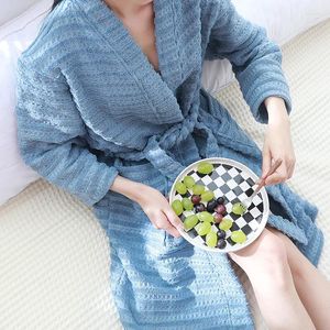 Towel Autumn And Winter Cotton Bathrobes Thickened Absorbent B&B Home Bath Robes For Male Female Couples