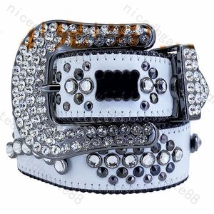 Elegante cintura da uomo di design diamanti bb cintura da donna moda cristallo grande fibbia ad ardiglione cintura esterna iperbole cinture da donna in pelle di lusso affascinante GA05 I4