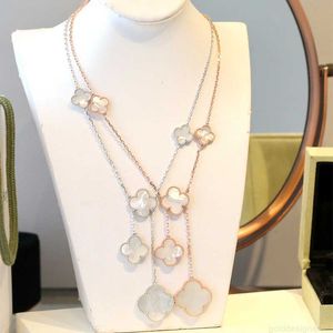 Дизайнерские ожерелья с подвесками, брендовые классические четырехлистные клеверные персонализированные нерегулярные шесть цветов, модное дизайнерское ожерелье для женщин, позолоченные золотые украшения 3CAL