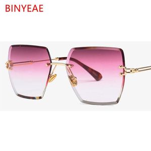 Crystal Square Rimless Solglasögon Gradientlins transparenta klara solglasögon för kvinnor Vintage Brand Designer Big Ladies Eyewear194J