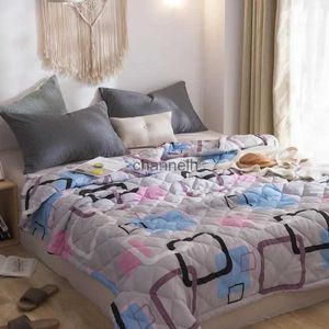 Bettdecken-Sets 55 Kostenloser Versand Neue Fisch Sommer Quilt Decken Cartoon Tröster Bettdecke Quilten für Erwachsene Kinder Heimtextilien29 YQ240313
