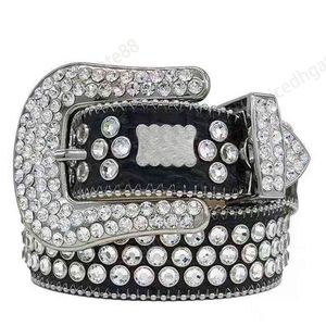 Hiphop Designer Pas dla mężczyzny Czarny Pasek Rhinestone BB Fashion Ceinture dla kobiet duże szpilki luksusowe pasy z literami zwykłe popularne żółte fioletowe ga05 i4