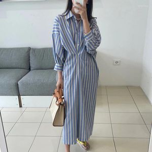 Casual Dresses Chic Fashion French Spring Blue Hit Color Striped Shirt Dress 2024 Designer Women Lapel Single Breasted Long Loose Clothes