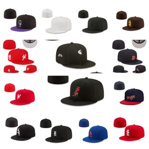 2024 Najnowsze dopasowane czapki Snapbacks Designer Ball Fit Hat Hafdery Regulowane bawełniane bawełniane bawełniane czapki Drużyna Sport Hip Hop Zamknięte siatki Słońce Rozmiar 7-8