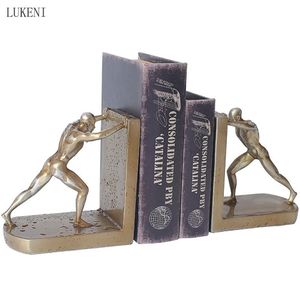 Nordic simples e criativo estudo sala de estar armário vinho decoração ornamentos esportes pessoas bookends confiar em livros 210414275g